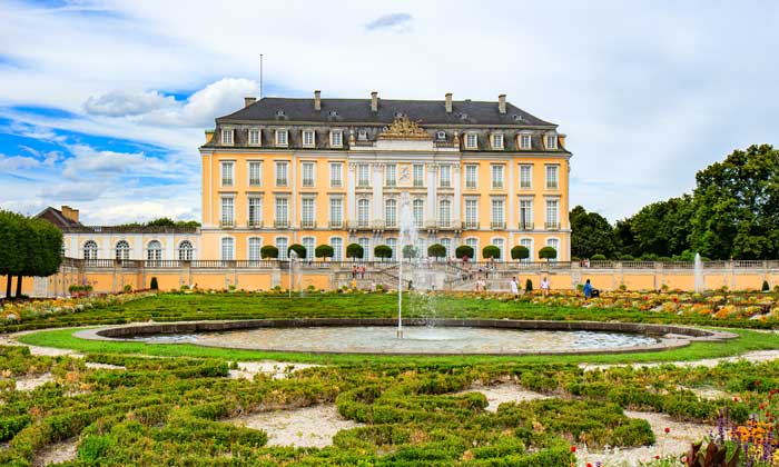 © Maya Schmitz  / Adobe Stock